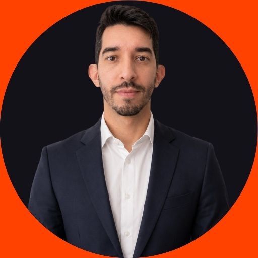 Prof Lucas Salomão