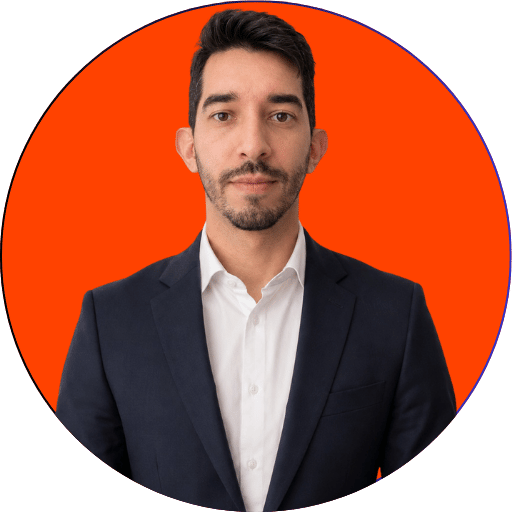 Prof Lucas Salomão